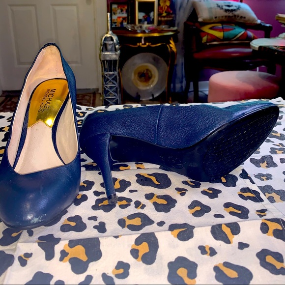 Michael Kors Designer Blue Casual Heels Size 7 - Picture 3 of 3